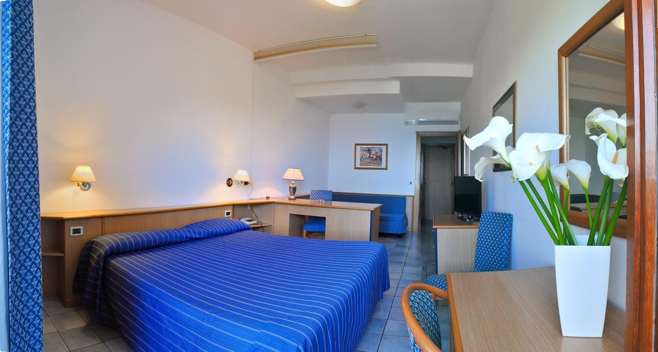 Hotel Riviera Bleu Diamante Esterno foto